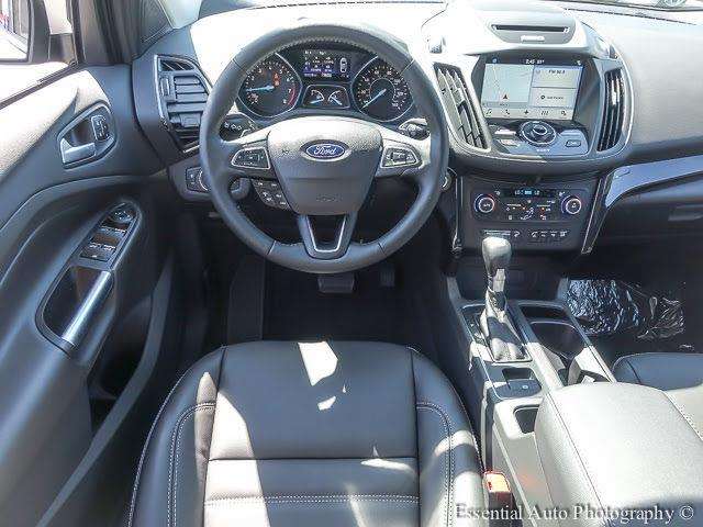 Ford Escape 2017 photo 10